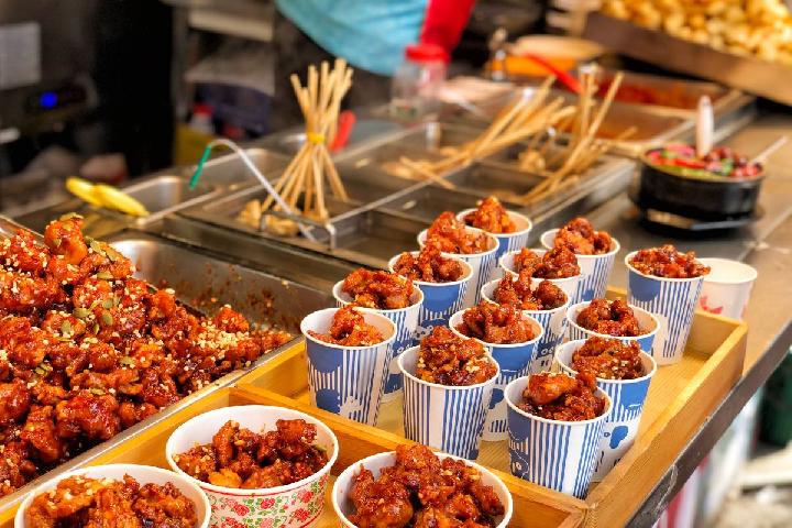 Meningkatkan Penjualan dengan Tips Promosi Makanan di Sosmed Bersama Rajakomen.com