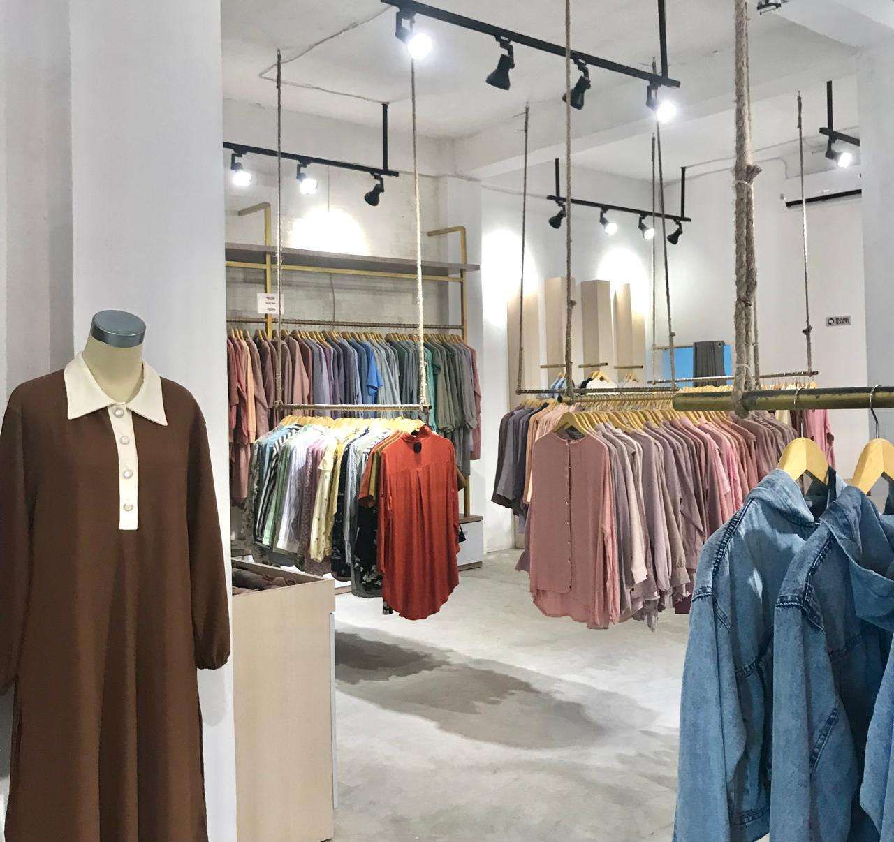 Studi Kasus: Keberhasilan Branding Produk Fashion dari Brand Lokal