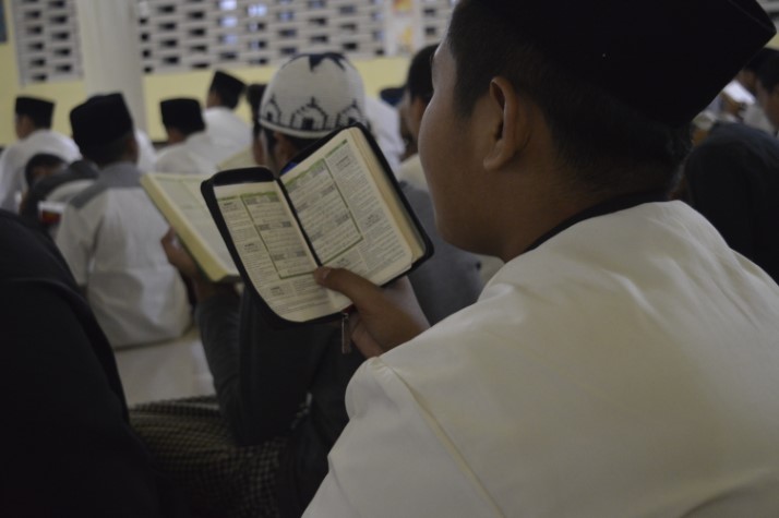 Hafal Al Quran Lebih dari 6 Juz, Gratis Mesantren di Al Masoem