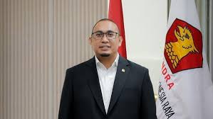 Andre Rosiade: Dari Aktivis Mahasiswa Hingga Jadi Wakil Rakyat Berpengaruh di Senayan