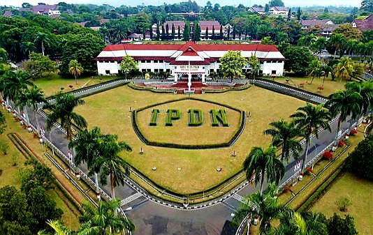 Sistem Pembelajaran di IPDN: Durasi dan Tahapan Pendidikan Selama 4 Tahun