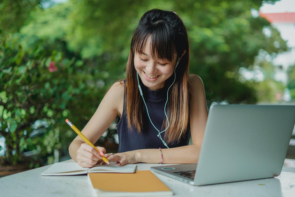 Contoh Soal TOEFL dari Tahun-Tahun Sebelumnya: Pelajari dan Kuasai!