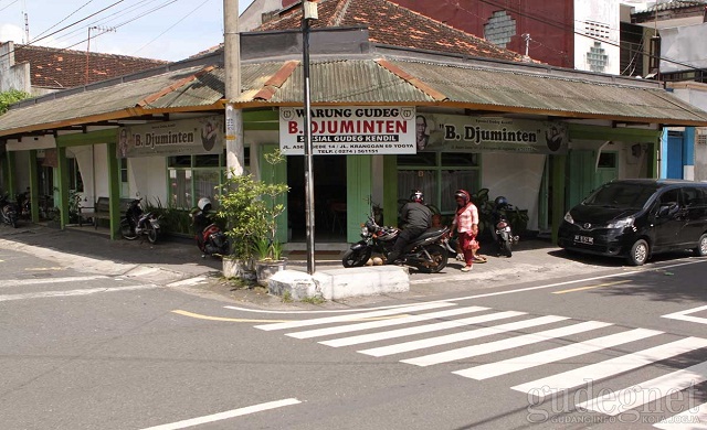 Kuliner Legendaris Yogyakarta yang Bikin Ketagihan