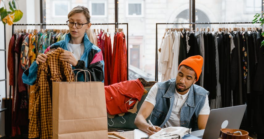 Optimalkan Instagram untuk Bisnis Fashion Online: Tips Feed Menjual