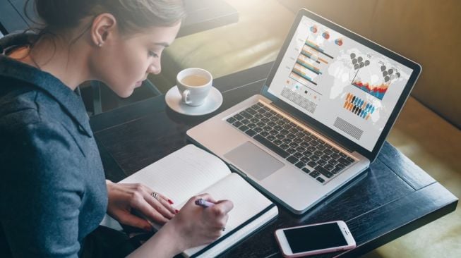 Bimbel Online SMA: Solusi Cerdas untuk Pelajar Sibuk