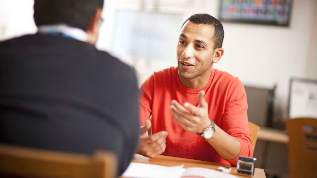 Maksimalkan Skor! Teknik Paraphrasing Ampuh dalam Latihan Speaking TOEFL