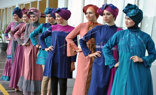 Tips Memilih Busana Muslim Syar'i Yang Trendy Dan Modis