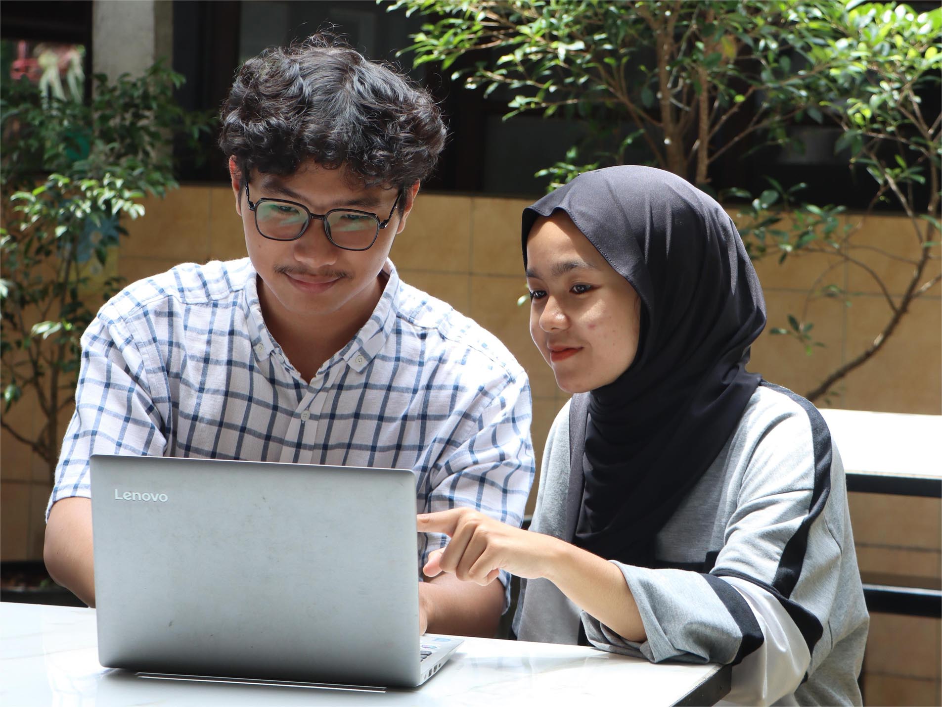 Bagaimana Cara Mendapatkan Beasiswa Penuh S1 Sistem Informasi Bagi Penghafal Al Quran Minimal Dua Juz