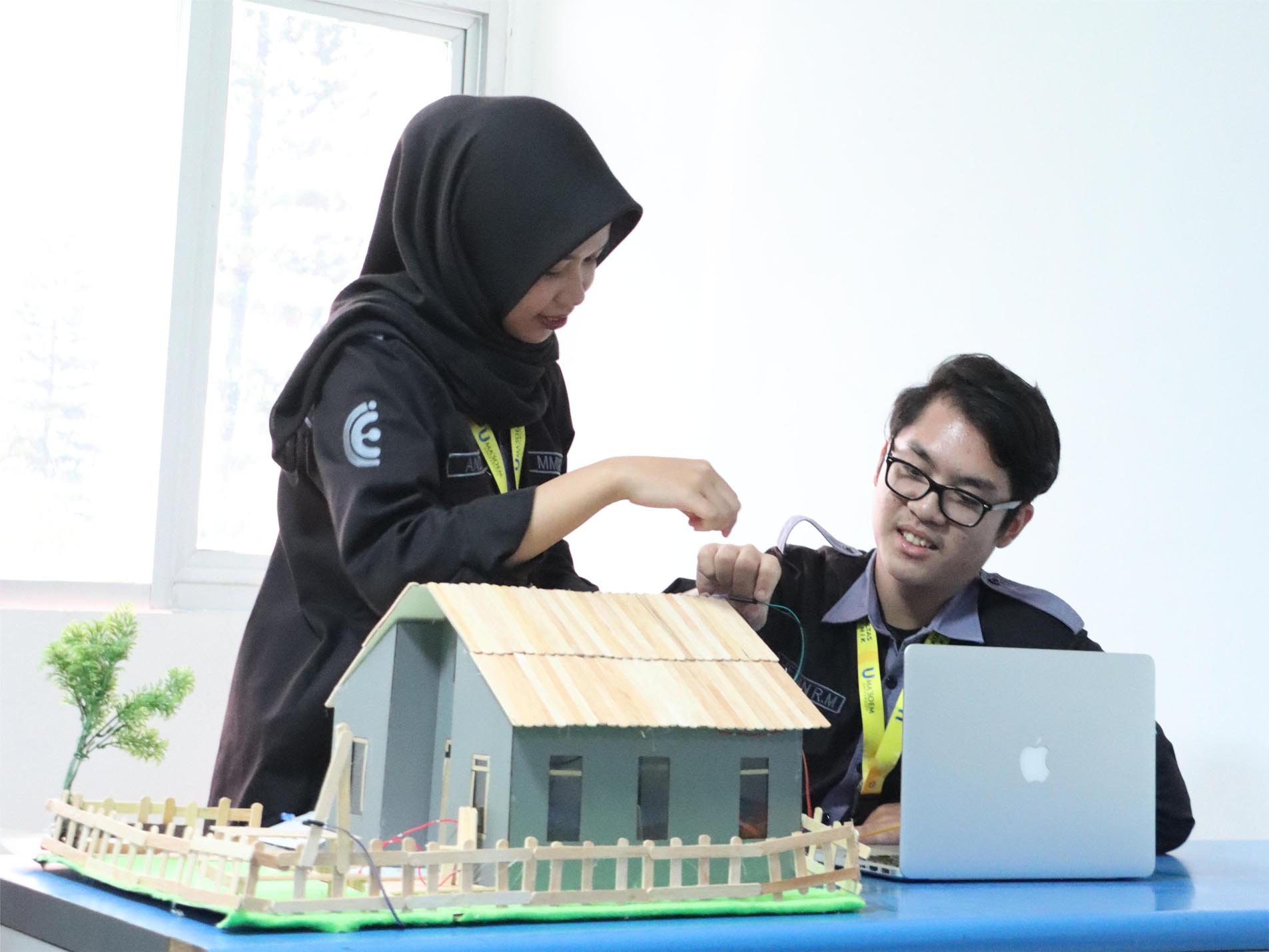 Dimana Tempat Kuliah Jurusan Teknik Industri dengan Pilihan Program Kelas Karyawan?