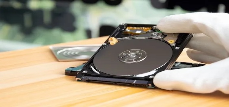 Data Penting Anda Hilang atau Rusak dari Hardisk, SSD, NVMe, atau RAID? Jayakom.com Solusinya