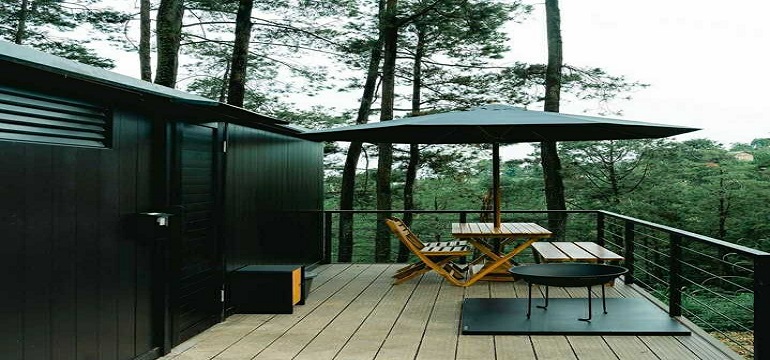 Bobocabin Podusan Penginapan  dengan Konsep Pengalaman Berkemah dengan Memadukan Penggunaan Teknologi IoT